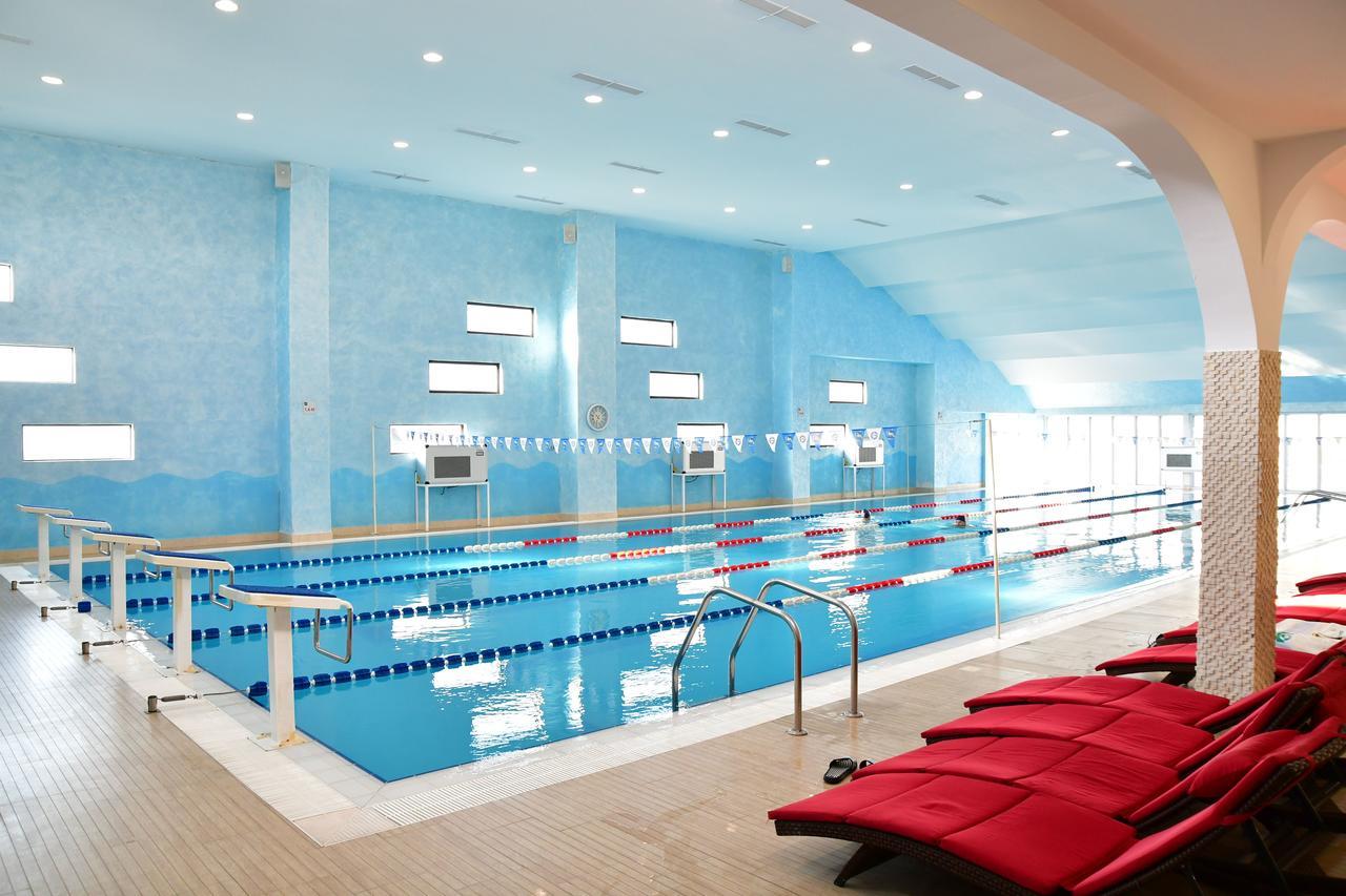 فندق Pik Elegance بلوييست المظهر الخارجي الصورة