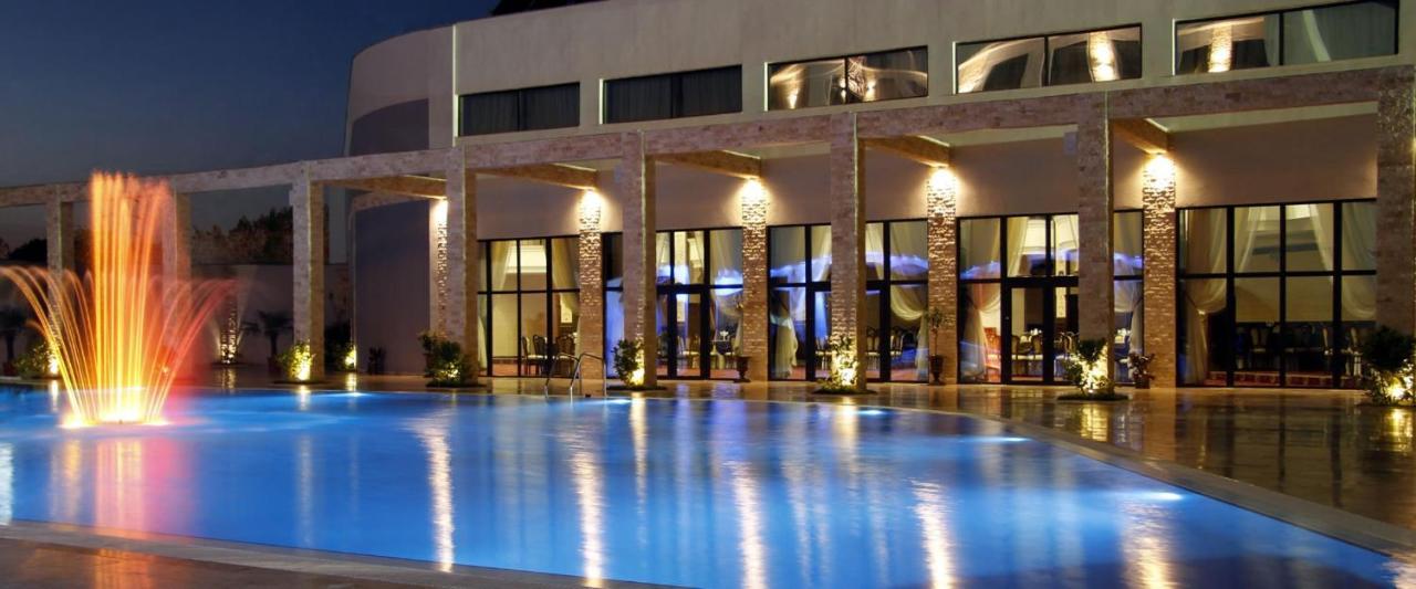 فندق Pik Elegance بلوييست المظهر الخارجي الصورة